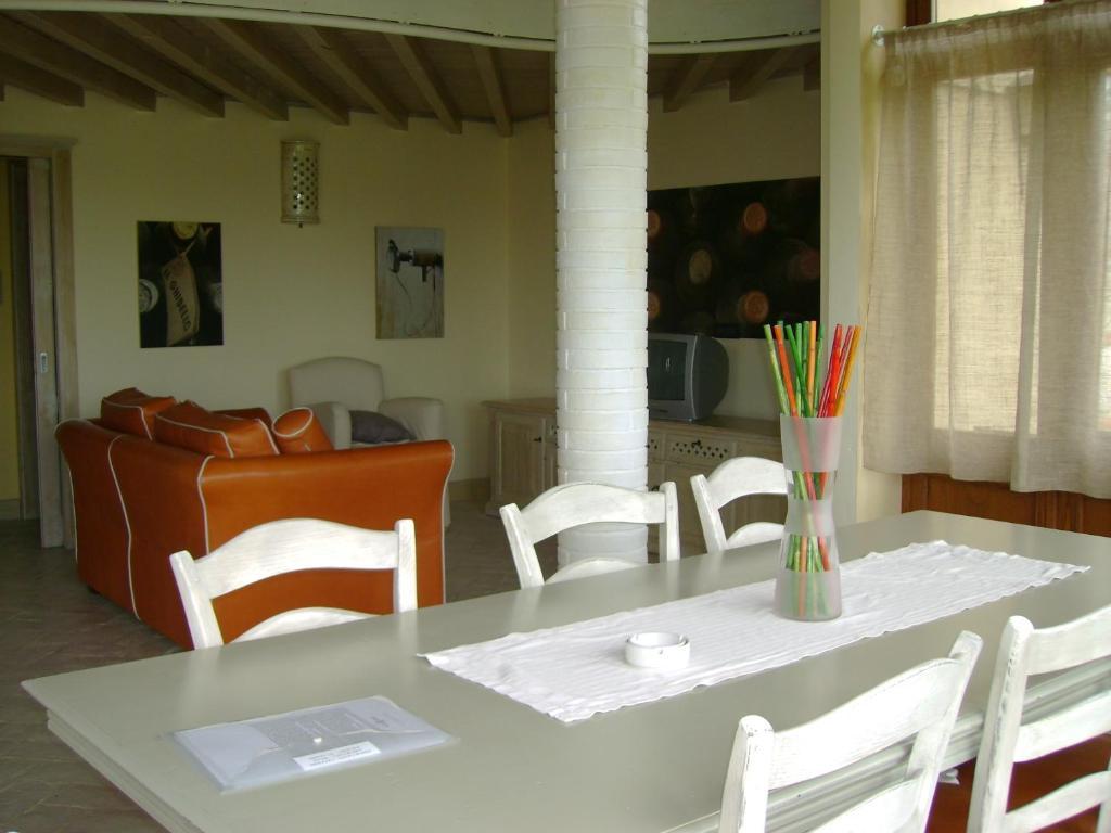 Agriturismo Gualdo Del Re Suvereto Δωμάτιο φωτογραφία