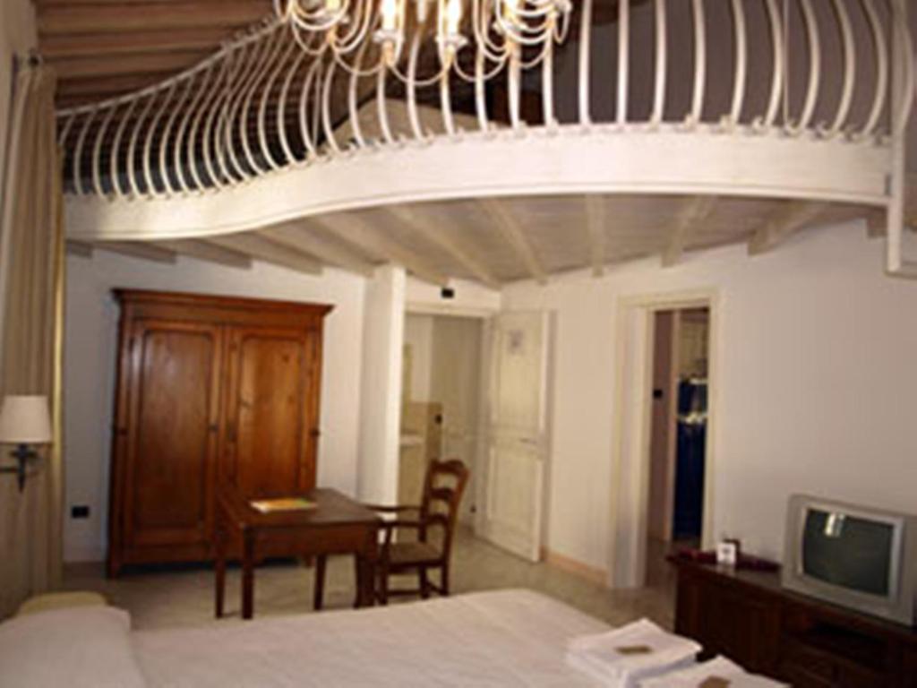 Agriturismo Gualdo Del Re Suvereto Δωμάτιο φωτογραφία